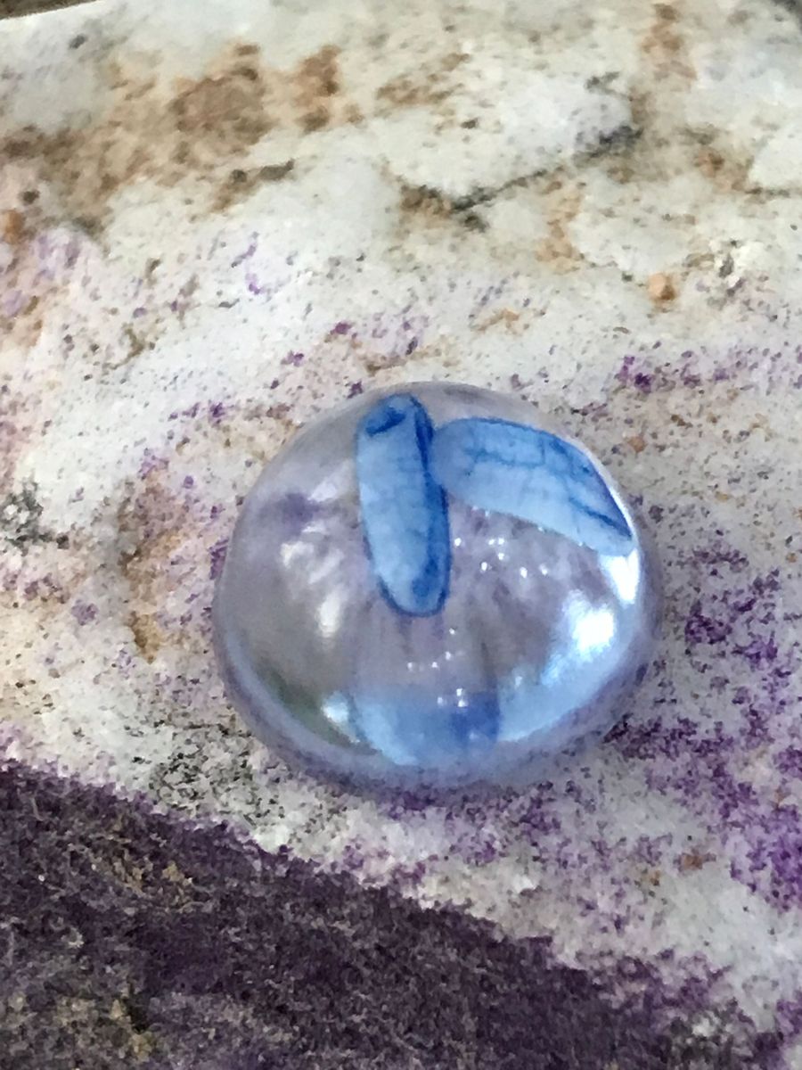dome, rice grains in resin